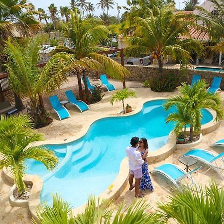 Aqua Viva Suites Kralendijk  Bagian luar foto