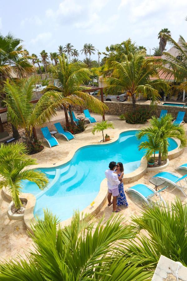 Aqua Viva Suites Kralendijk  Bagian luar foto