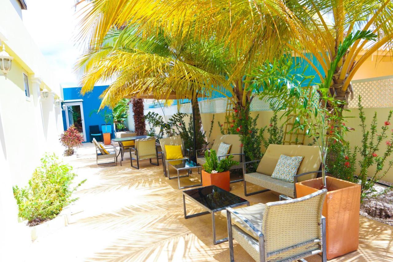 Aqua Viva Suites Kralendijk  Bagian luar foto