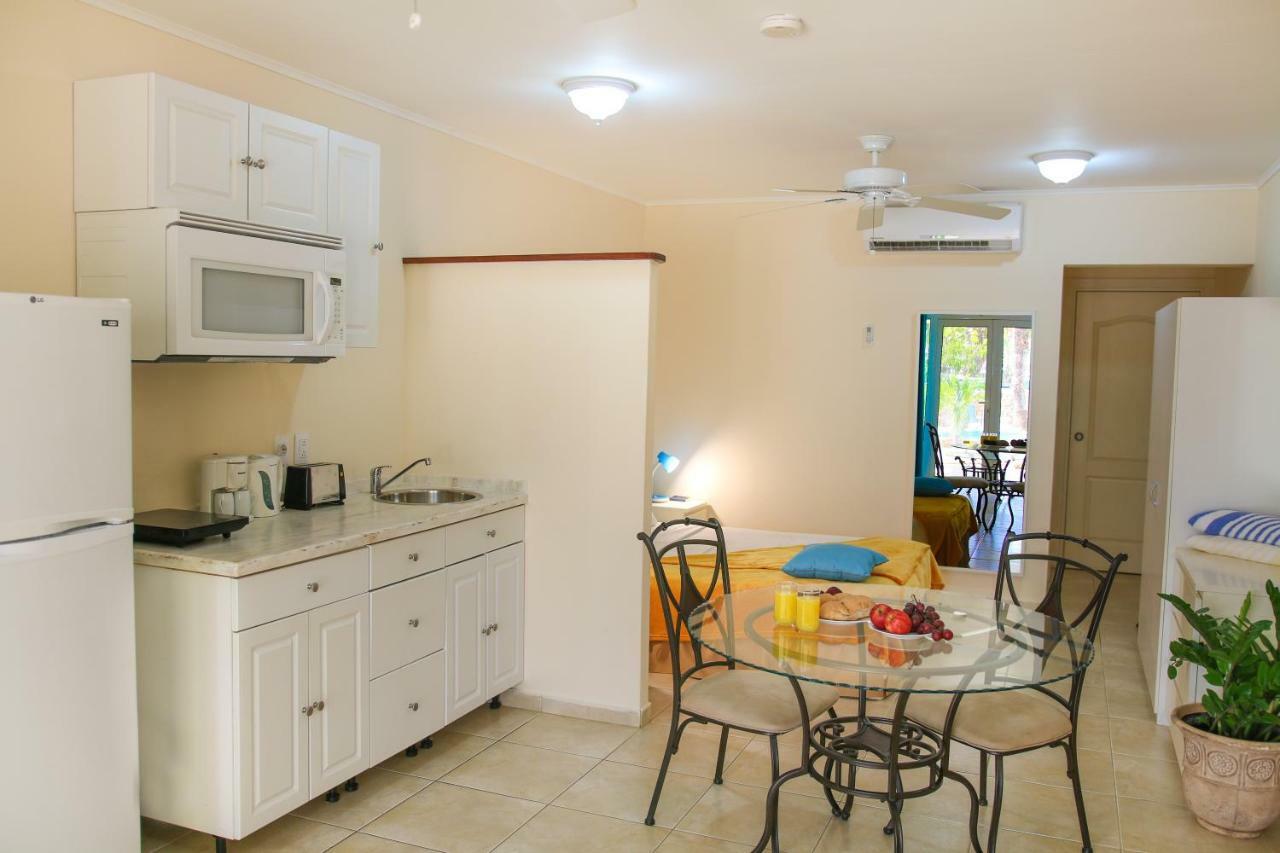 Aqua Viva Suites Kralendijk  Bagian luar foto