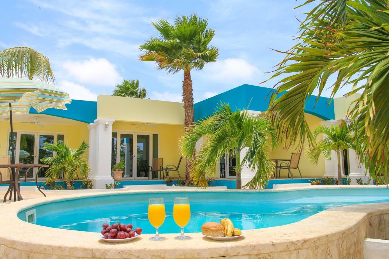 Aqua Viva Suites Kralendijk  Bagian luar foto