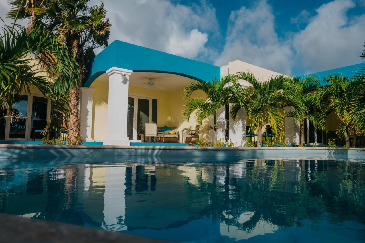 Aqua Viva Suites Kralendijk  Bagian luar foto